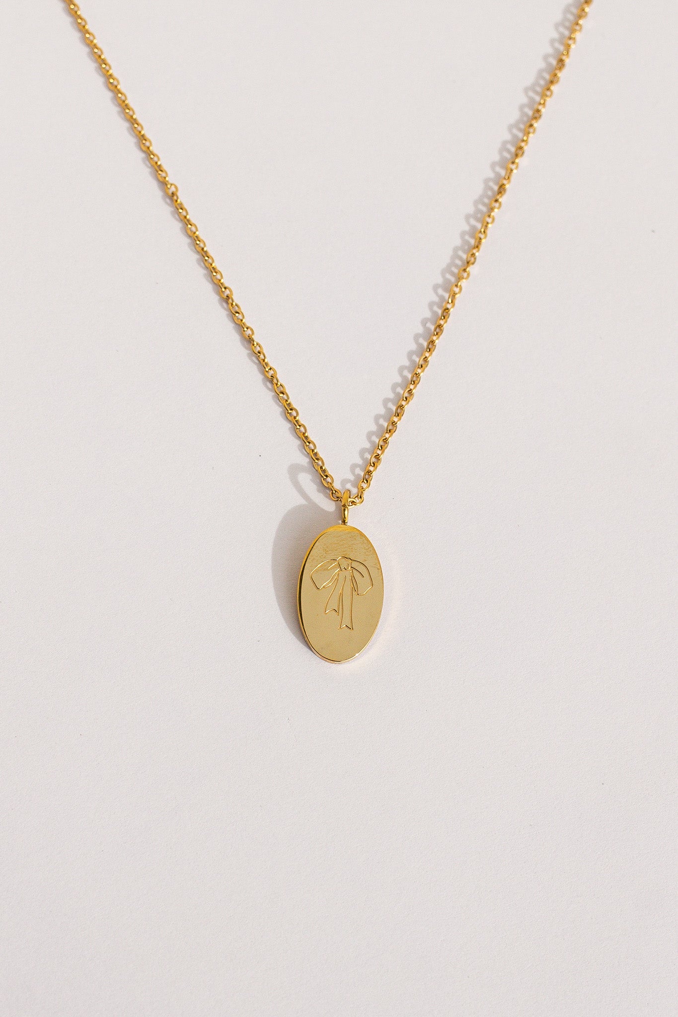 Bow Pendant Necklace