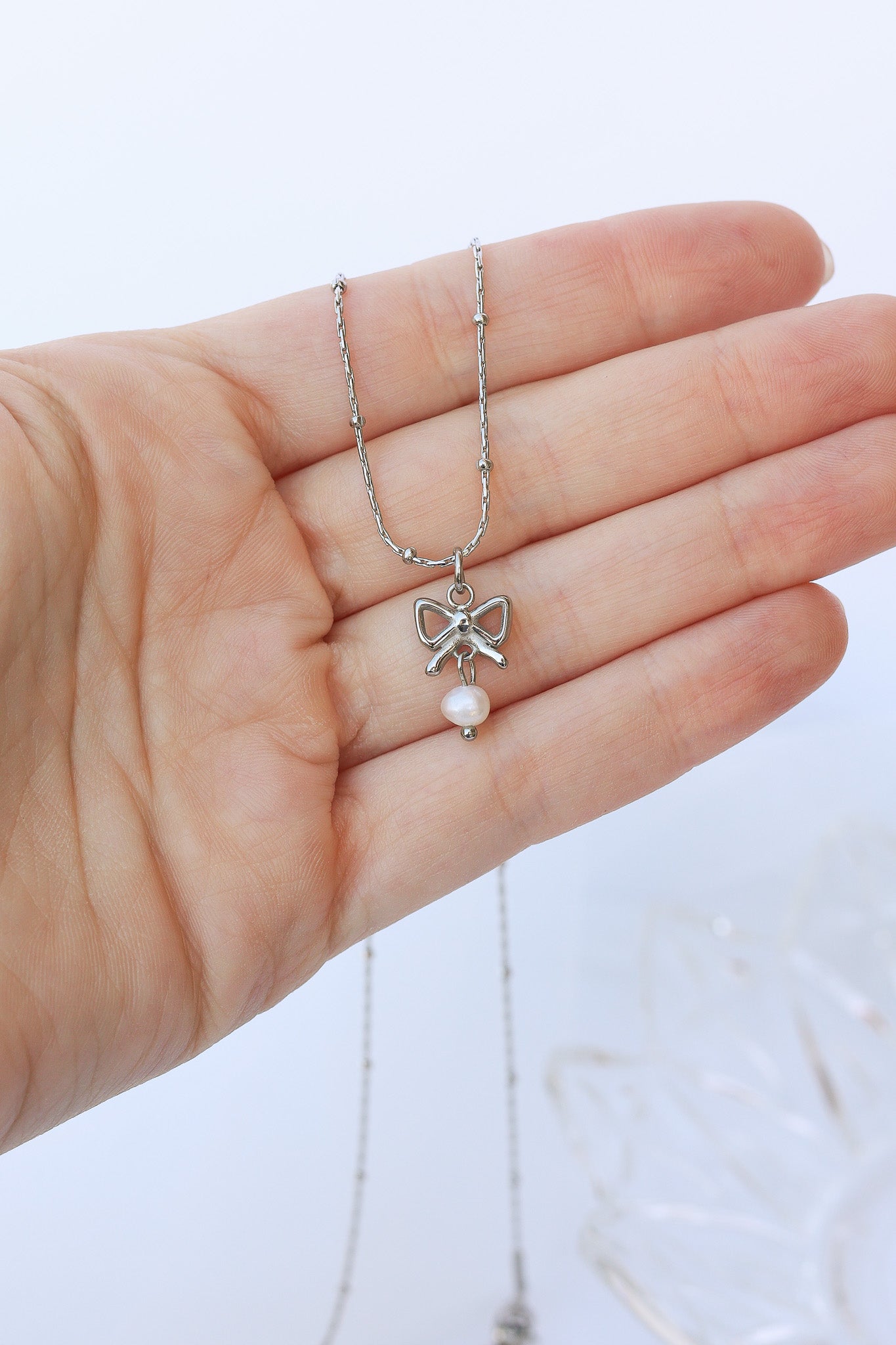 Jane Bow Necklace